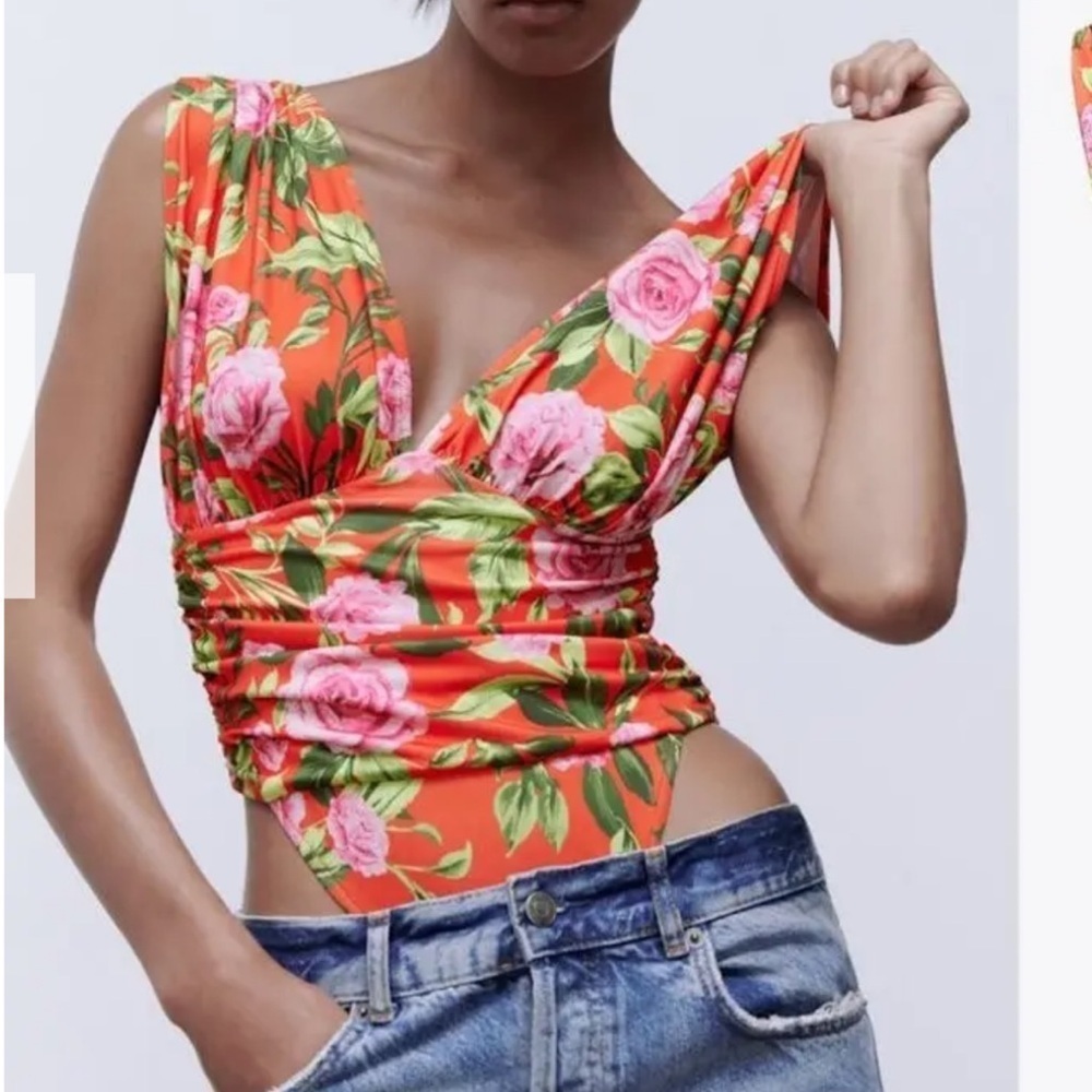 NWT Zara Bodysuit S  Hawaiian Tropical Floral Deep V Neck Sexy Festival Colorful